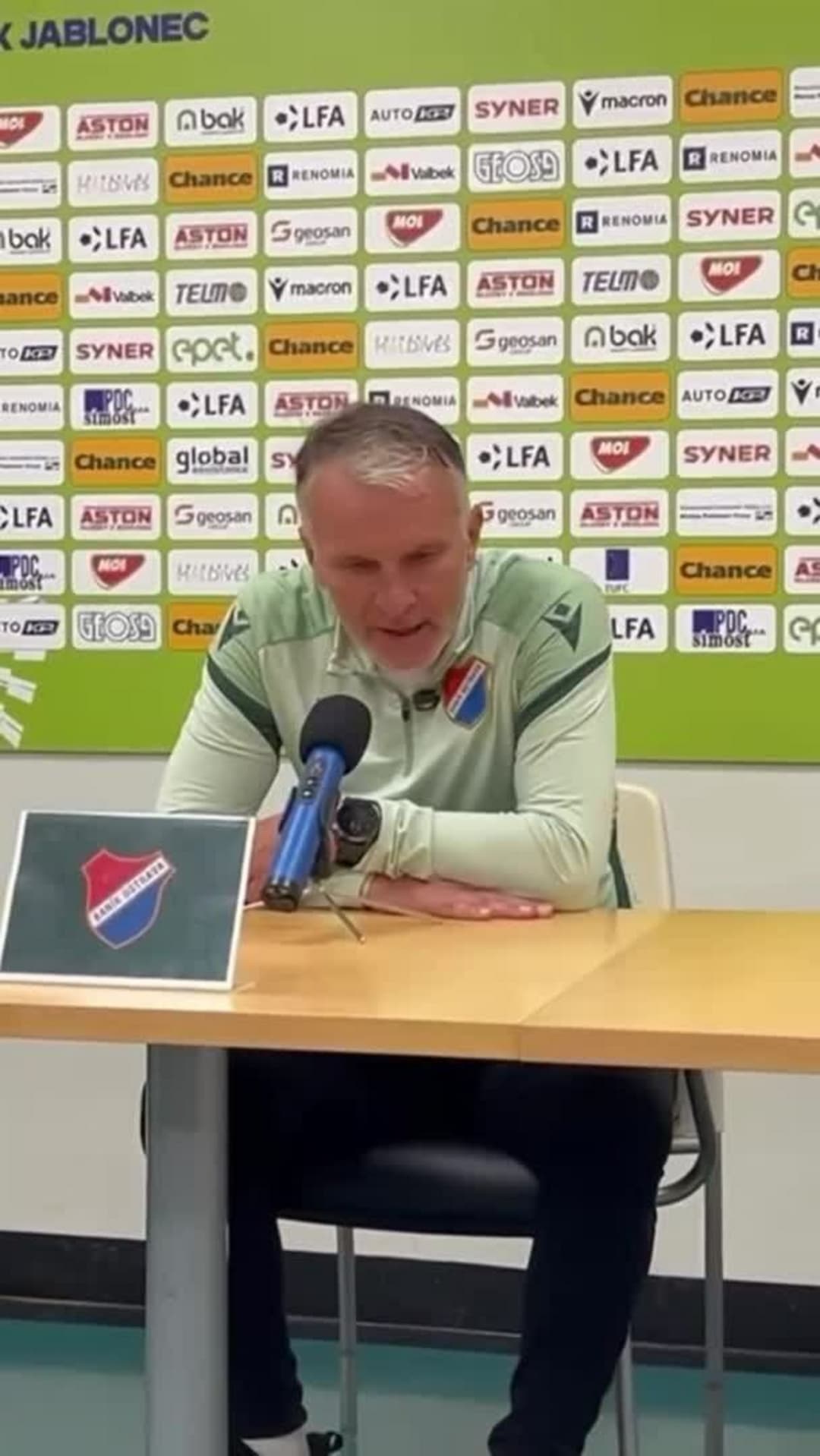 Skuhravý se zlobí na VAR po prohře Baníku v Jablonci