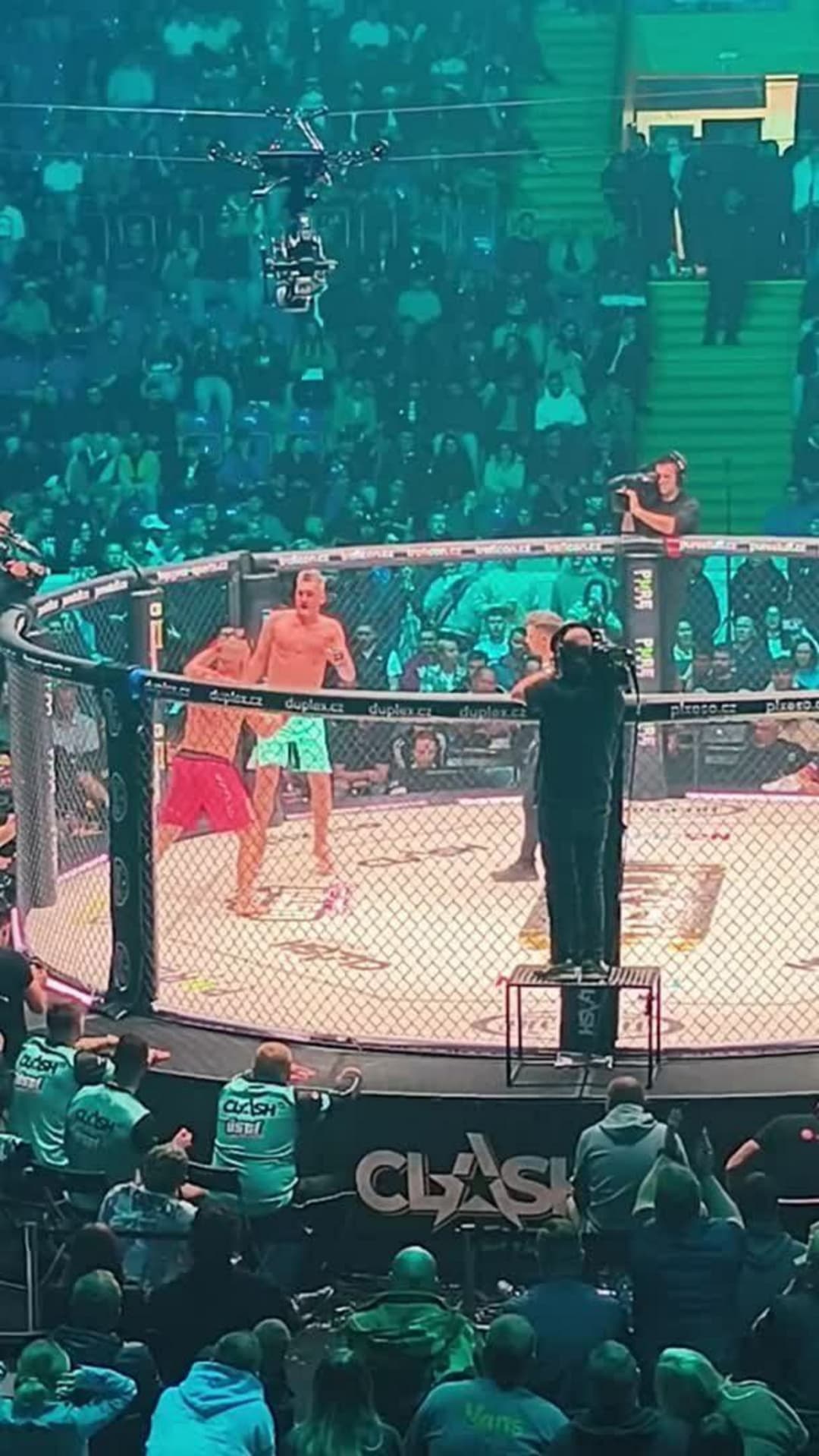 Fenin porazil Kociána na Clash 17