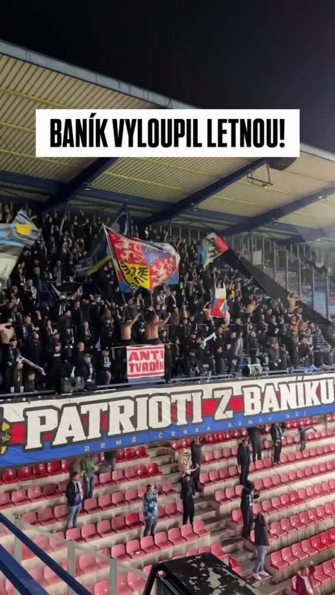 Hráči Baníku slaví senzační výhru! Spartu vyřadili z MOL Cupu